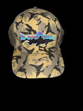 Patagonia Fitz Roy Trout Trucker Hat - Big Camo / Classic Tan